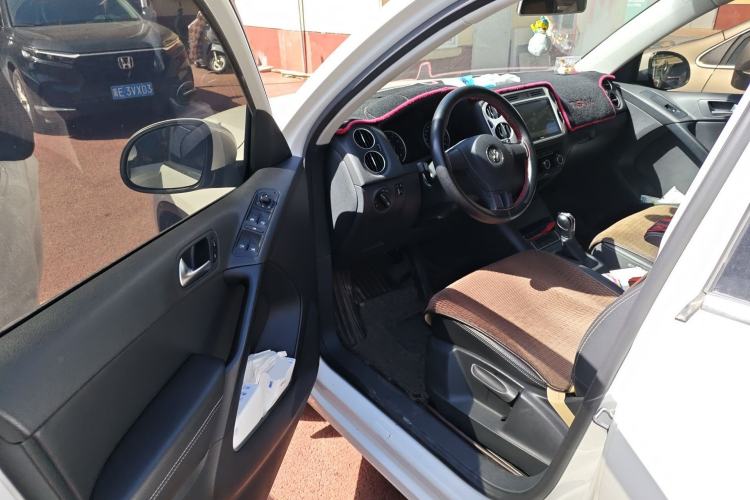 Used Volkswagen Tiguan 2016 280TSI Automatic Two-Wheel-Drive Silk Road Style Edition