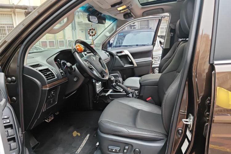 Used Toyota Prado 2018 3.5L Automatic VX NAVI with Rear-Mounted Spare Tire