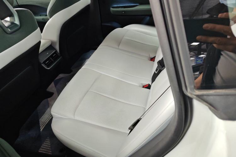 Used Nissan N7 2025 510 Max Left Rear Seat