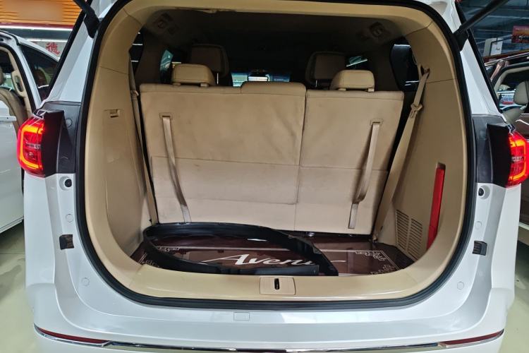 Used Buick GL8 2023 ES Lu Zun Deluxe Model