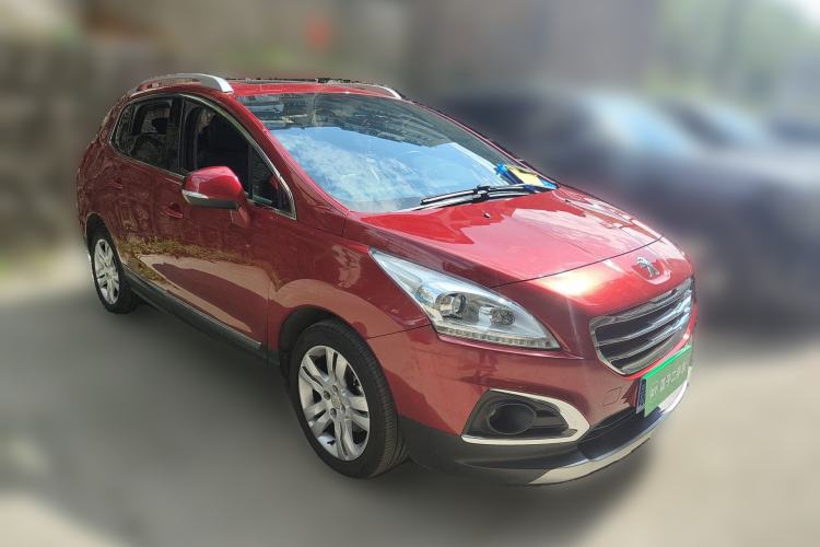 Used Peugeot 3008 2015 2.0L Automatic Trend Edition Front Right 45 Deg