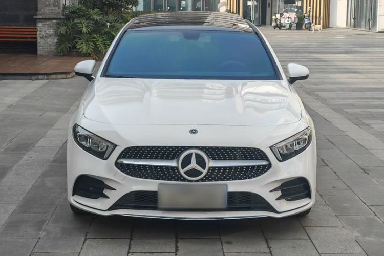 Used Mercedes-Benz A-Class 2020 Restyled A 200 L Sport Sedan Fashion Version