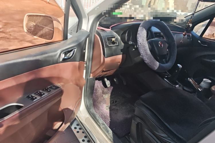 Used FORTHING Joyear X5 2016 1.6L Manual Luxury Edition
