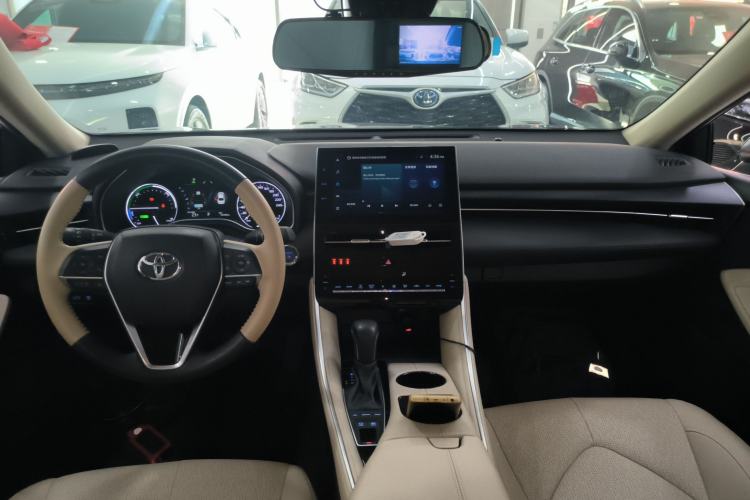 Used Toyota Avalon 2022 Dual-Engine 2.5L Luxury Edition
