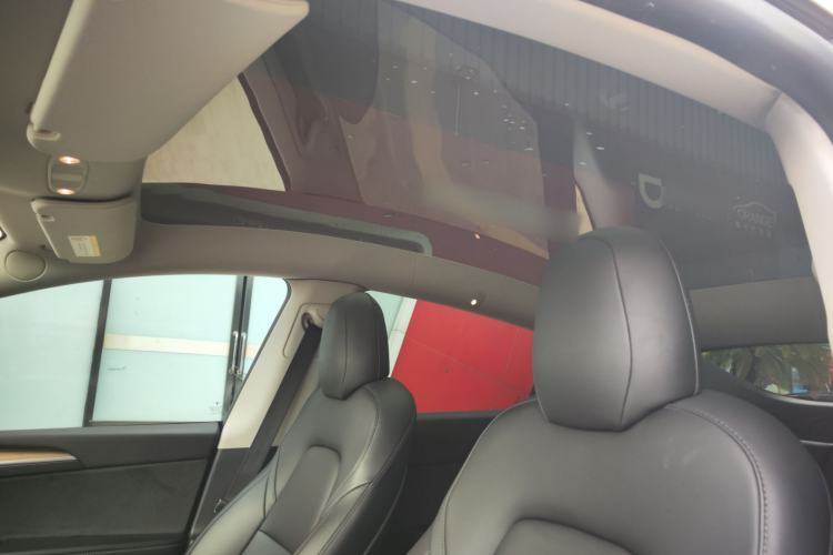 Used Tesla Model Y 2021 Standard Range Rear-Wheel Drive Version
