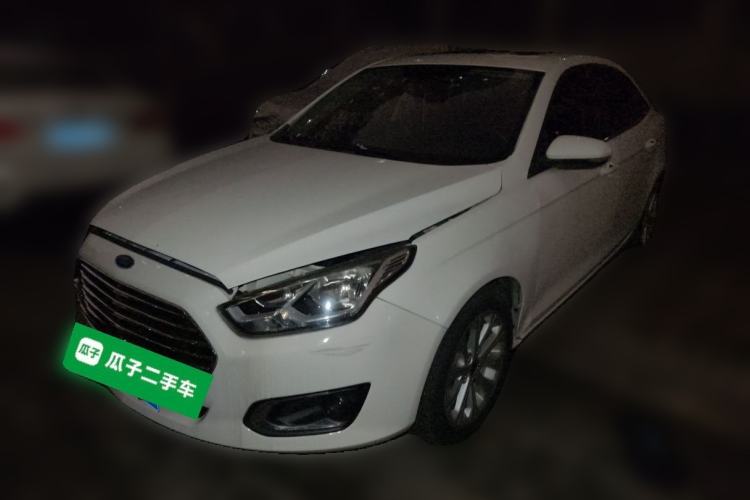 Used Ford Escort 2015 1.5L Automatic Fashion Model
