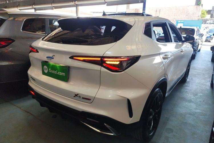 Used CHANGAN OSHAN X5 PLUS 2023 1.5T DCT Excellence Edition
