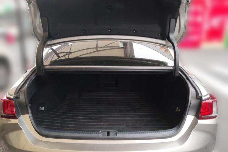 Used Lexus ES 2022 200 Excellence Edition Trunk