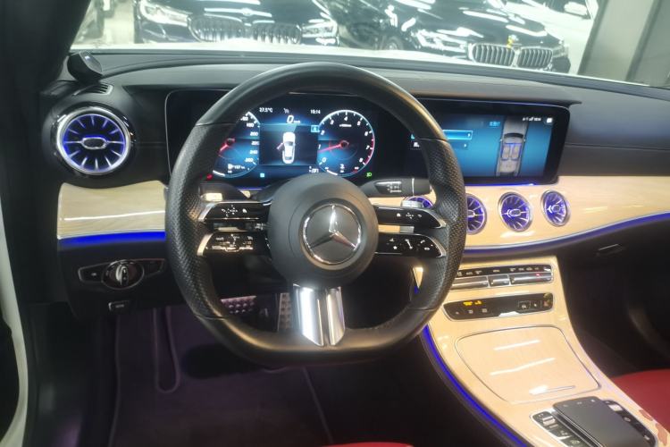 Used Mercedes-Benz E-Class 2021 E 300 Coupe Steering Wheel