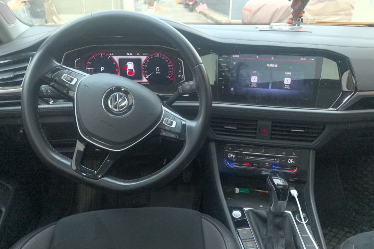 Used Volkswagen Sagitar 2021 280TSI DSG Excellence Edition Center Console