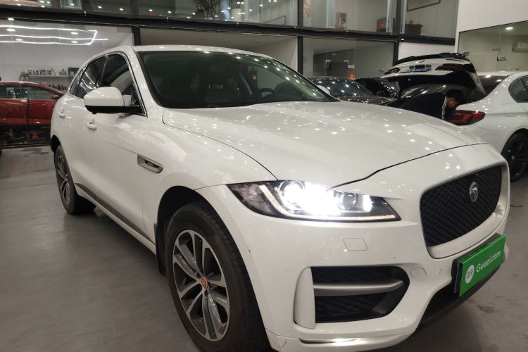 Used Jaguar F-PACE 2016 2.0T Two-Wheel-Drive R-Sport Sport Edition