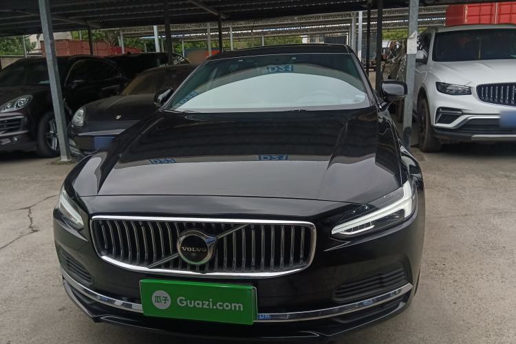 Used Volvo S90 New Energy 2022 T8 eDrive Hybrid Luxury Edition Front