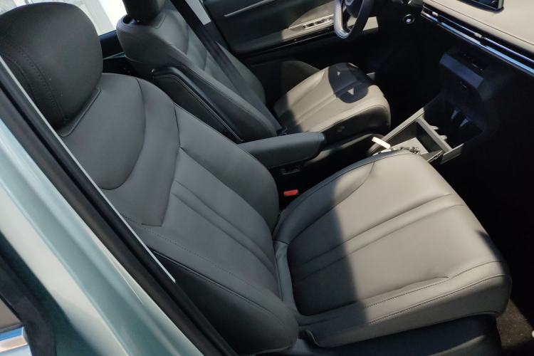 Used SAIC MAXUS Dajia 7 2024 Revised Version Super Hybrid Long-Range Edition Enjoyment Version Right Front Seat