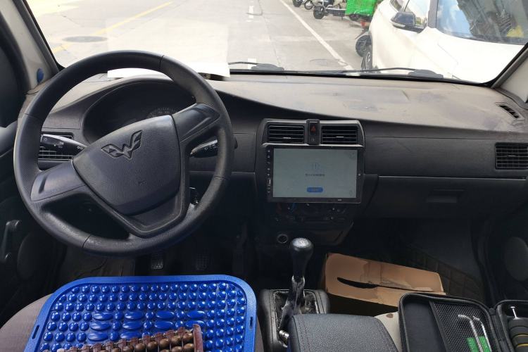 Used Wuling Rongguang 2019 1.5L Extended-Body Van Base Model with 5 Seats