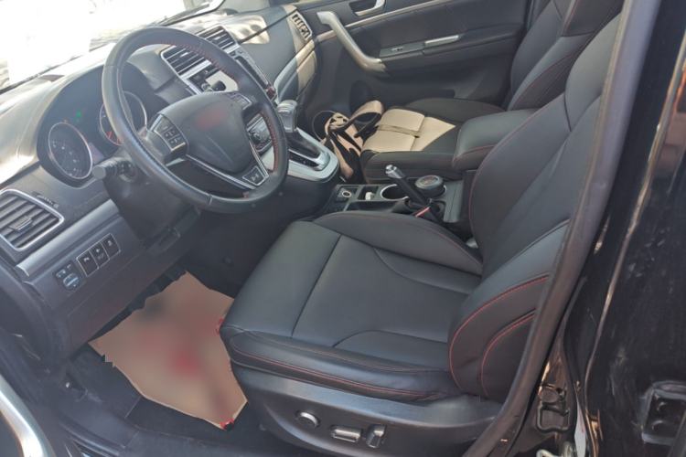 Used Haval H6 2015 Sport Edition 1.5T Automatic Two-Wheel Drive Luxury Model Left Front Seat