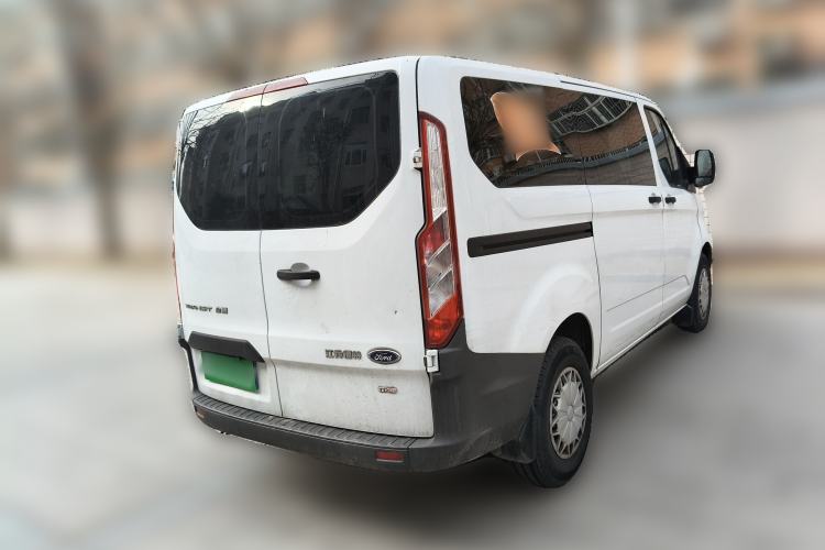 Used Ford Transit 2019 2.0T Diesel Multi-Purpose Commercial Vehicle Short Wheelbase Low Roof 6-Seater China VI Standard
