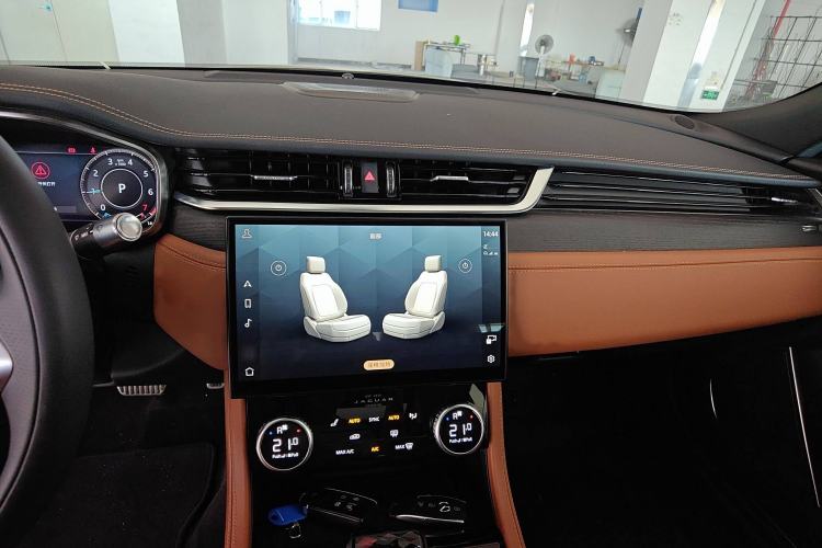 Used Jaguar XFL 2021 XFL 2.0T P250 All-Wheel-Drive Shimmering Black Sport Edition
