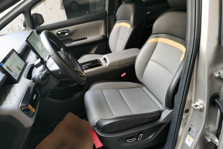 Used AION Y 2022 70 Tech Edition Lithium Iron Phosphate