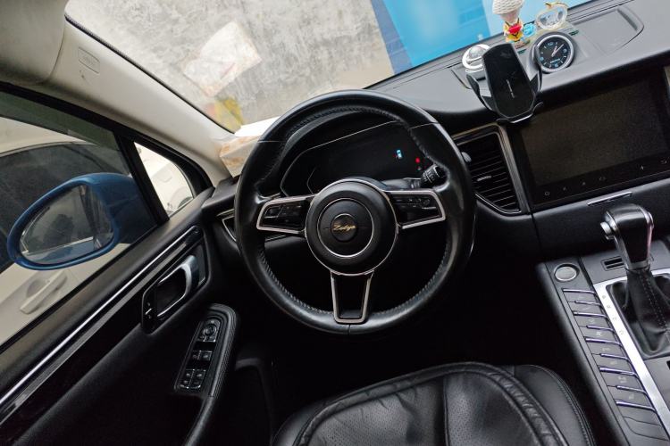 Used Zotye SR9 2017 2.0T Automatic Ultimate Dream Edition