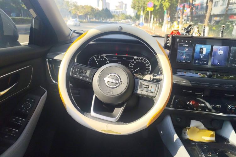 Used Nissan X-Trail 2023 e-POWER Ultra-Hybrid Dual-Motor All-Wheel-Drive Luxury Edition
