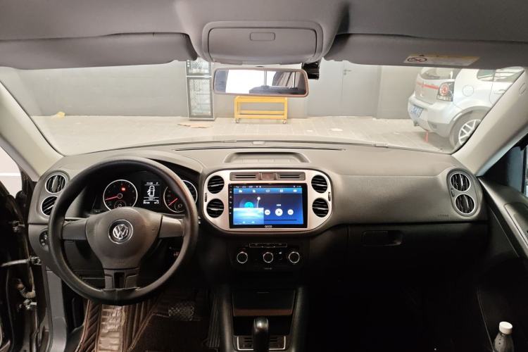 Used Volkswagen Tiguan L 2016 280TSI Automatic Two-Wheel-Drive Silk Road Style Edition