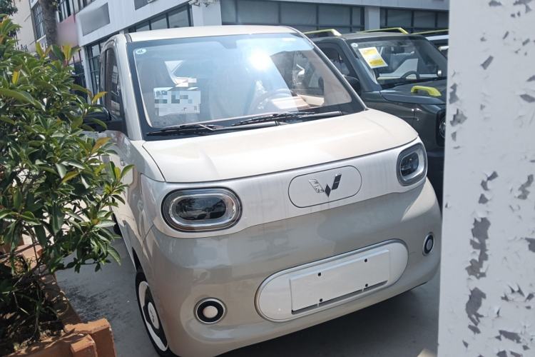 Used Wuling Hongguang MINIEV 2024 3rd Generation 215km Youth Edition
