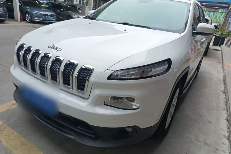 Used Jeep Cherokee 2016 2.4L Leading Edition