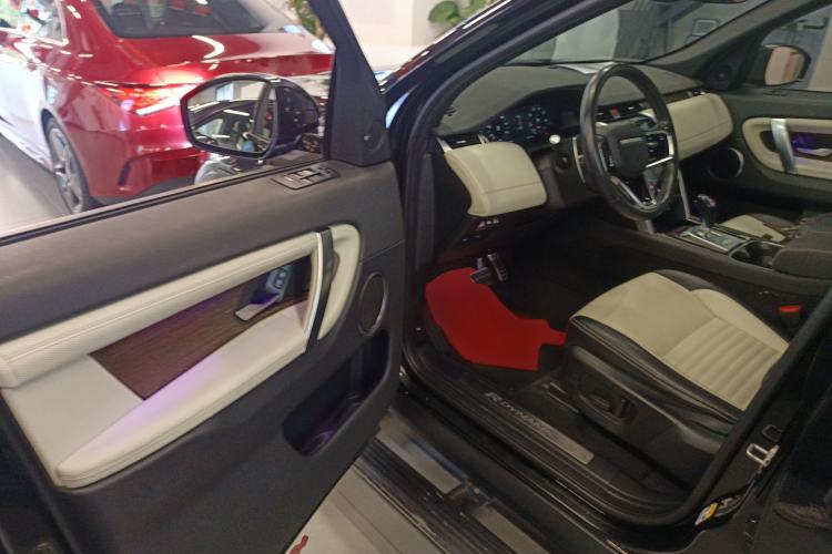 Used Land Rover Discovery Sport 2023 249 PS R-Dynamic S Performance Edition Driver Seat