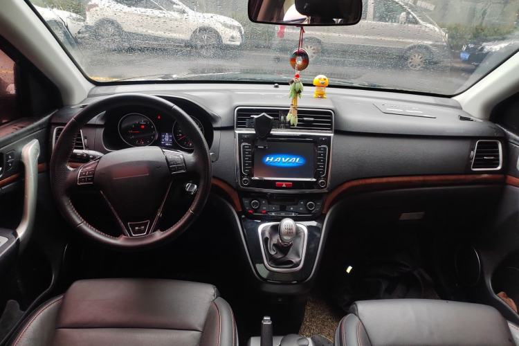Used Haval H6 2015 Sport Edition 1.5T Manual Two-Wheel Drive Elite Model
