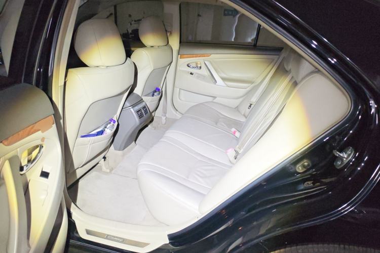 Used Toyota Camry 2012 200G Classic Luxury Edition
