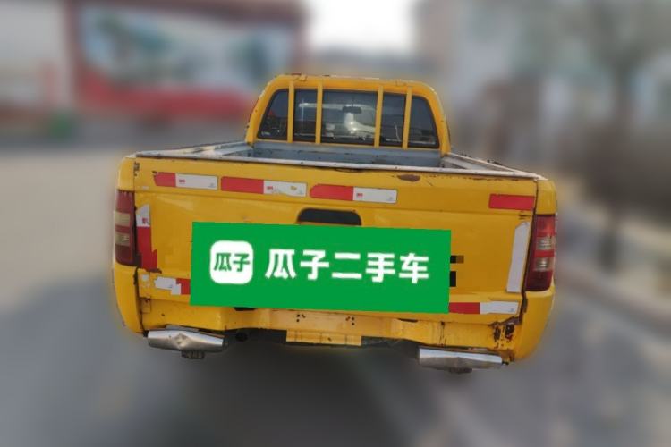 Used JMC Baodian 2015 2.8T New Value-Added Diesel Two-Wheel Drive Extended Version JX493ZLQ4C
