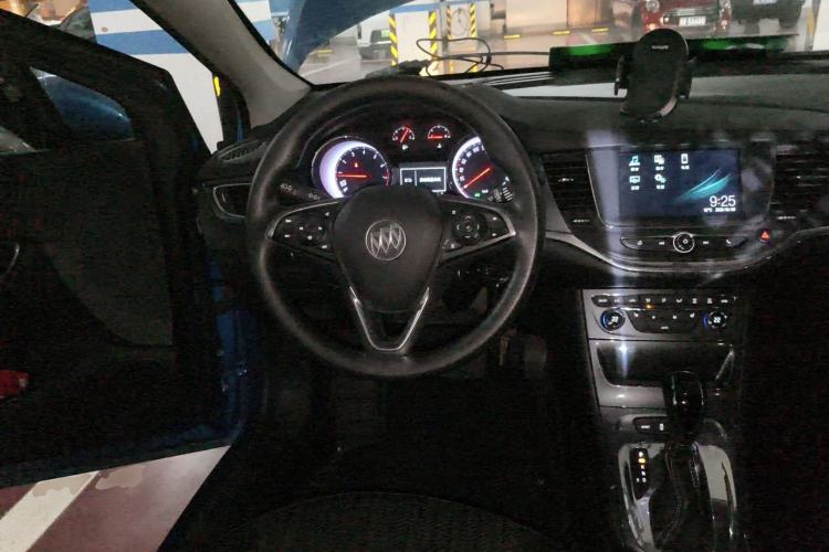 Used Buick Verano 2016 Hatchback 15S Automatic Leading Model Steering Wheel