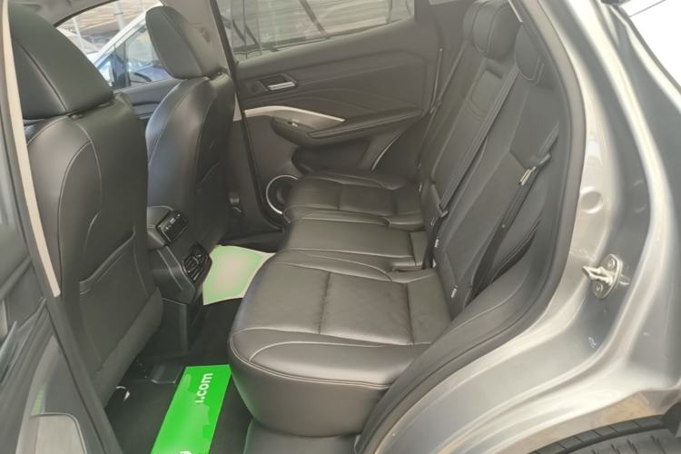 Used Wey VV6 2020 2.0T Two-Wheel Drive Smart Enjoyment+
