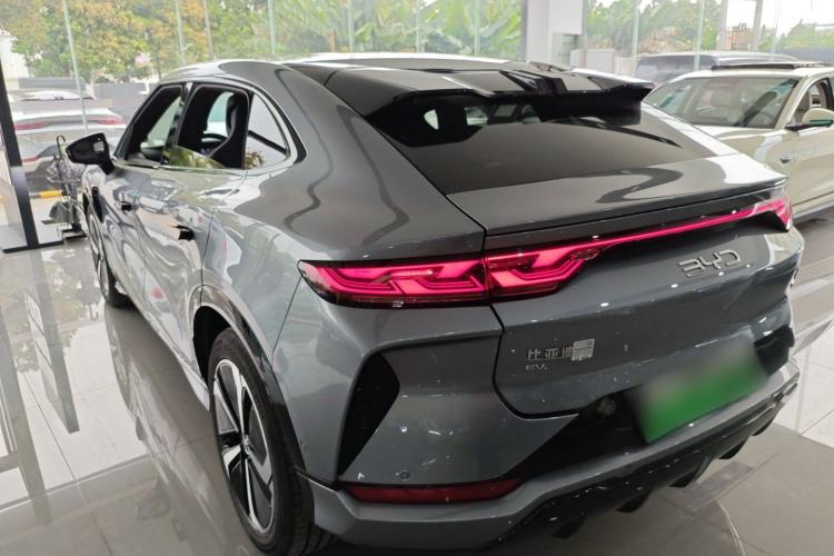 Used BYD Song L EV 2025 Intelligent Driving Version 550 km Excellence Edition
