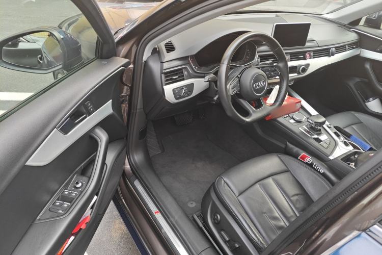 Used Audi A4L 2017 Plus 40 TFSI Sport Model