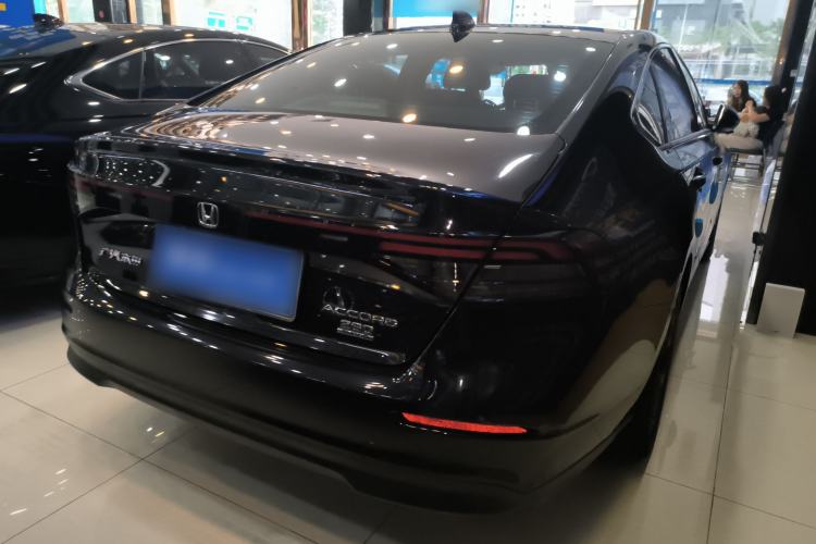 Used Honda Accord 2025 260TURBO Luxury Edition Rear Right 45 Deg