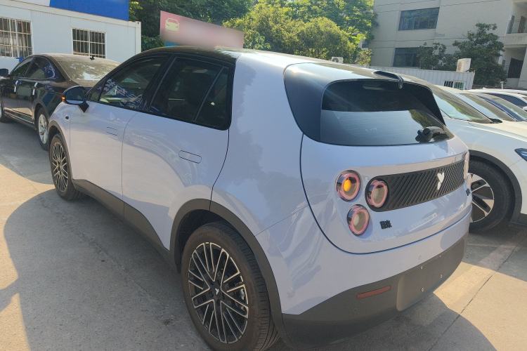 Used firefly 2025 Free Edition
