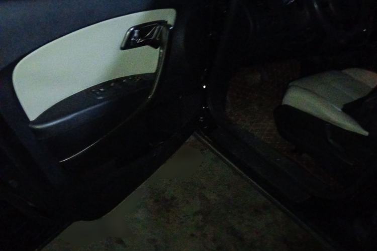 Used Bestune X80 2017 2.0L Automatic Elite Edition
