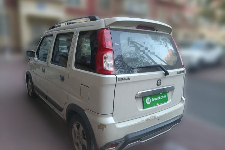 Used Suzuki Wagon R X5 2015 1.4L Cruise Model China IV
