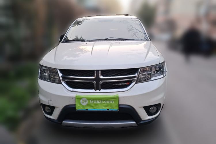 Used Dodge Journey 2013 2.4L Two-Wheel Drive Luxury Version