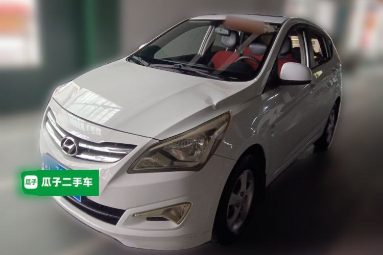 Used Hyundai Verna Ray 2014 1.4L Automatic GLX