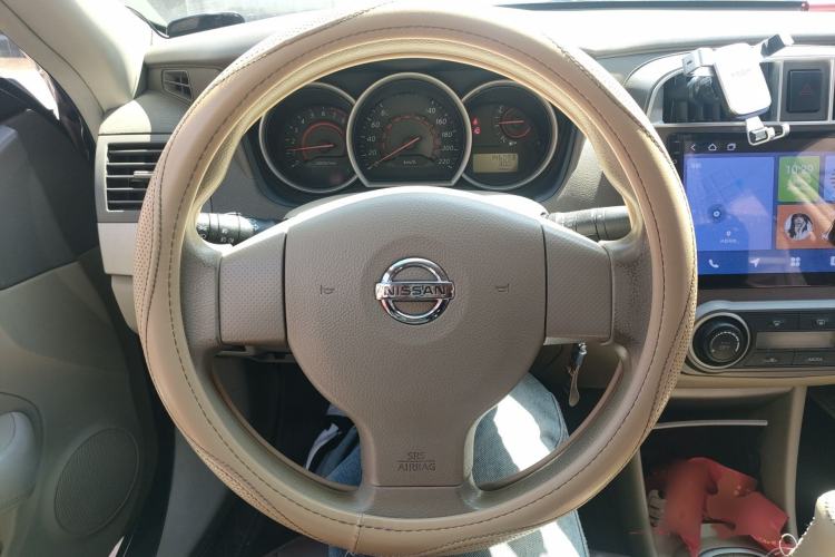 Used Nissan Sylphy 2012 Classic 1.6XE Manual Comfort Edition Steering Wheel