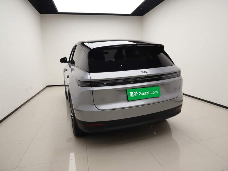 Used Li Auto i6 2025 Model Two-Wheel-Drive Standard Type — 4