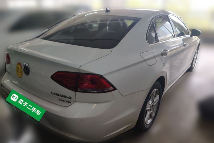 Used Volkswagen Lamando 2017 230TSI DSG Fashion Edition Rear Right 45 Deg