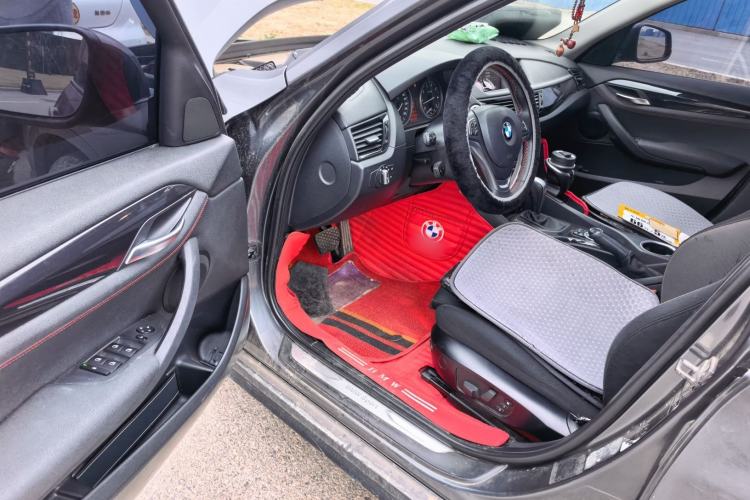 Used BMW X1 2013 sDrive18i Sport Design Package Driver Seat