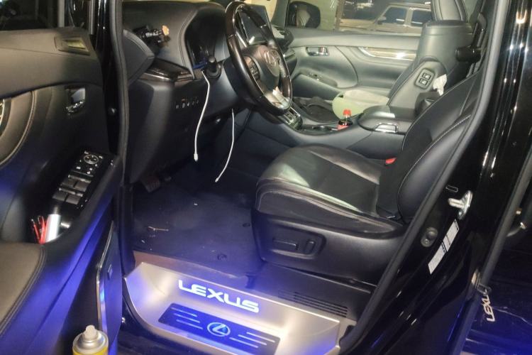 Used Lexus LM 2020 300h Seven-Seat Elegant Edition