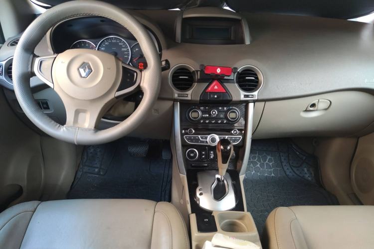 Used Renault Koleos 2010 2.5L 4x4 Comfort Edition

