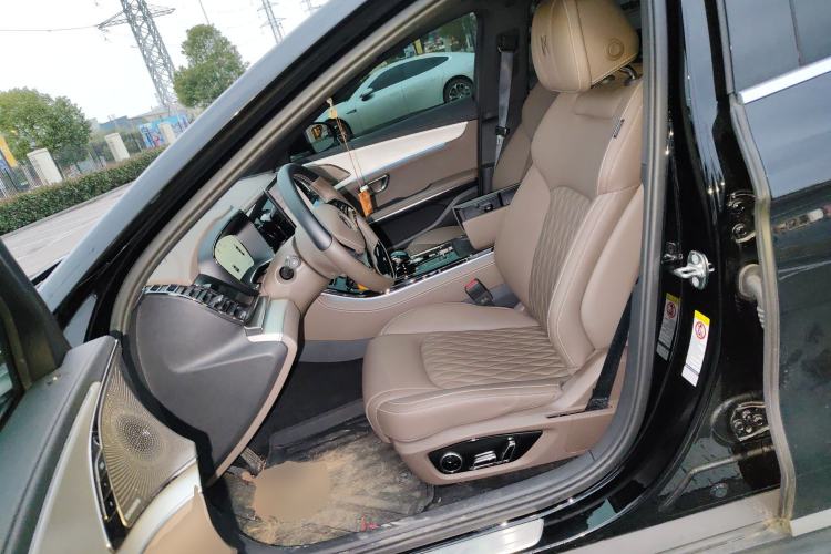 Used BYD Han 2025 DM-i 125KM Prestige Model
