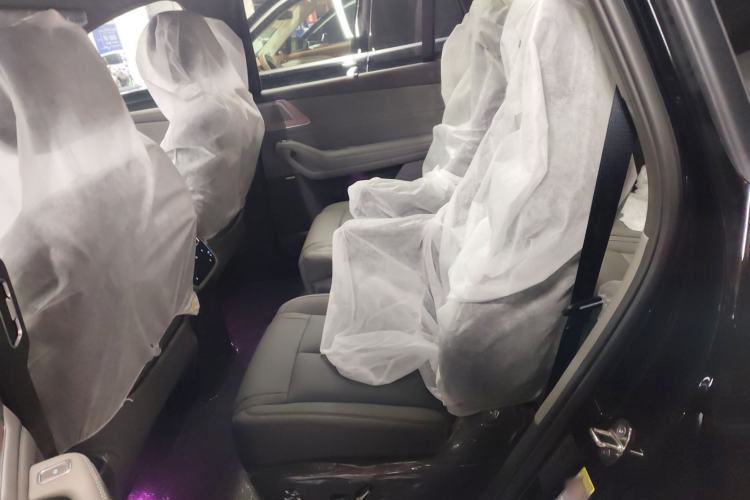 Used Denza N8L 2025 Model Zunrong Model
