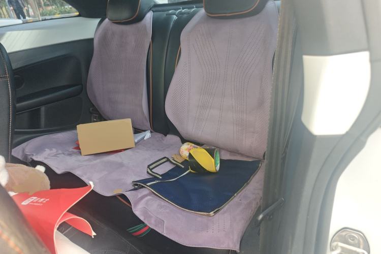 Used Volkswagen Beetle 2015 180TSI model
